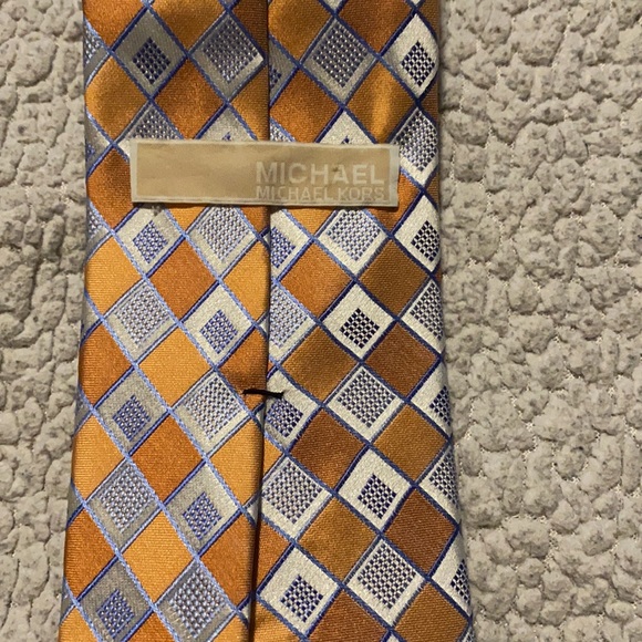 Michael Kors Orange and Blue tie - Picture 2 of 2